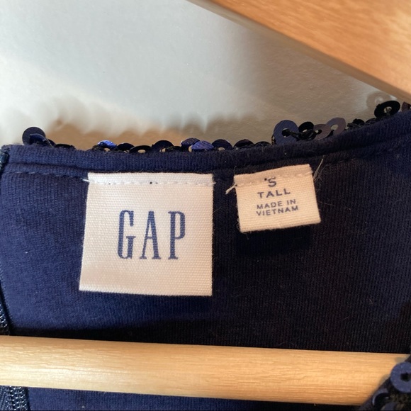 Gap navy sequin tank top size small tall - Picture 2 of 6